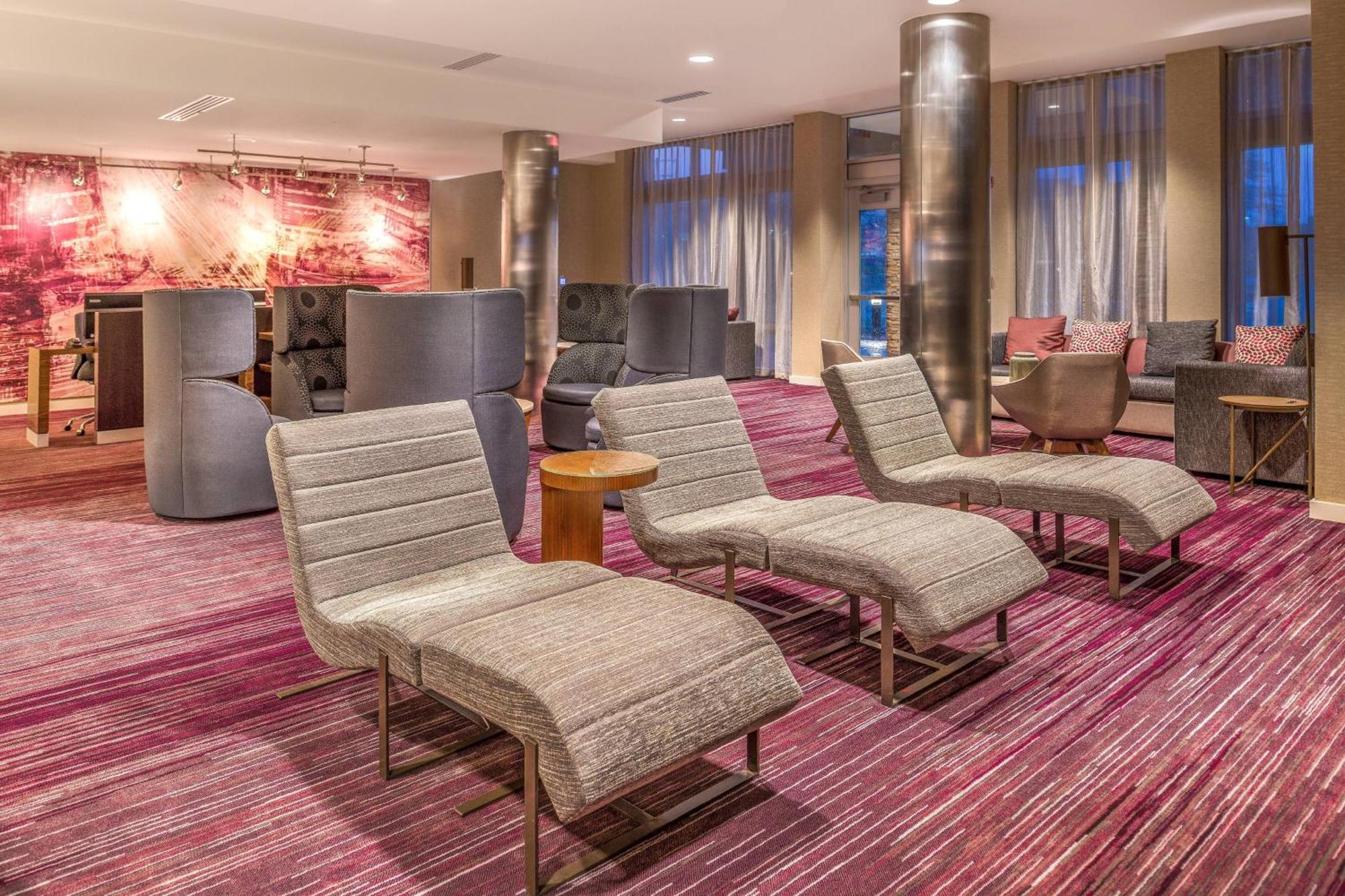 Courtyard By Marriott Detroit Farmington Otel Farmington Hills Dış mekan fotoğraf