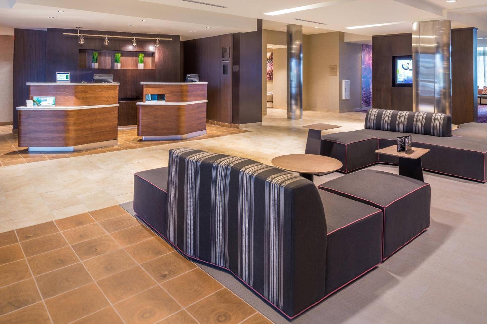 Courtyard By Marriott Detroit Farmington Otel Farmington Hills Dış mekan fotoğraf